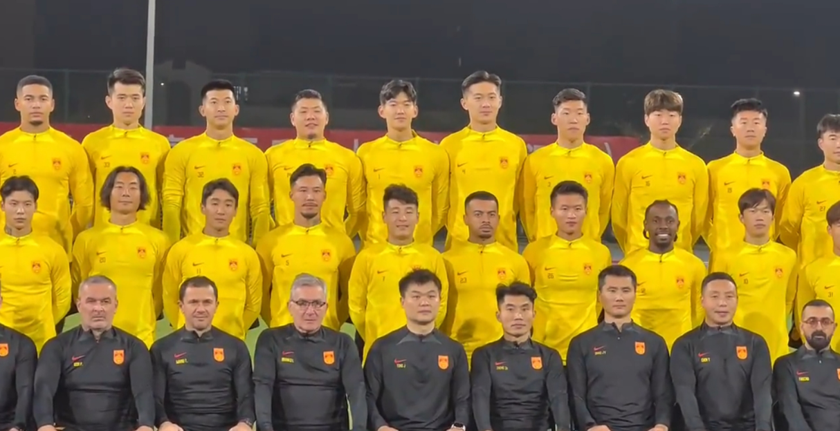 关于国足男足备战世预赛集训名单公布，张琳芃归队将出战的信息