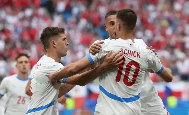 比利时大胜俄罗斯,锁定欧预赛小组第一的简单介绍 比利时大胜俄罗斯,锁定欧预赛小组第一的简单介绍