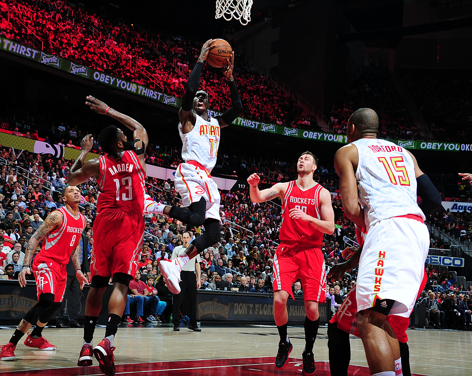 火箭再遇连败,快船接连晋级 火箭再遇连败,快船接连晋级