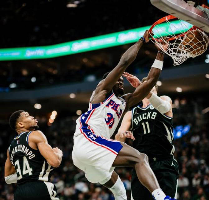 76人客场大胜雄鹿领跑