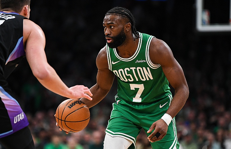 爵士险胜掘金,莫兰特爆发神勇的简单介绍 爵士险胜掘金,莫兰特爆发神勇的简单介绍