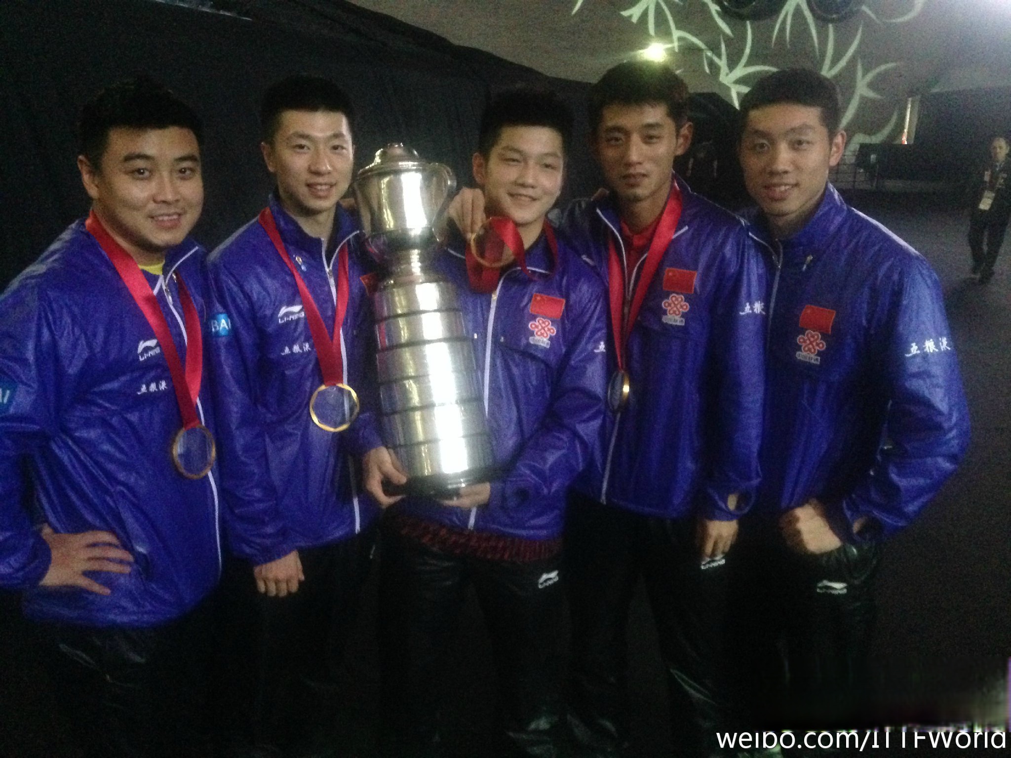 包含英国乒乓球队轻取中国乒乓球队,许昕关键制胜的词条 包含英国乒乓球队轻取中国乒乓球队,许昕关键制胜的词条