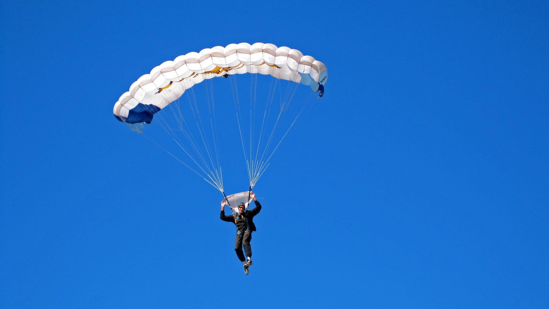冰与火的交响,若日尼奥的沉稳与比利时的雷霆