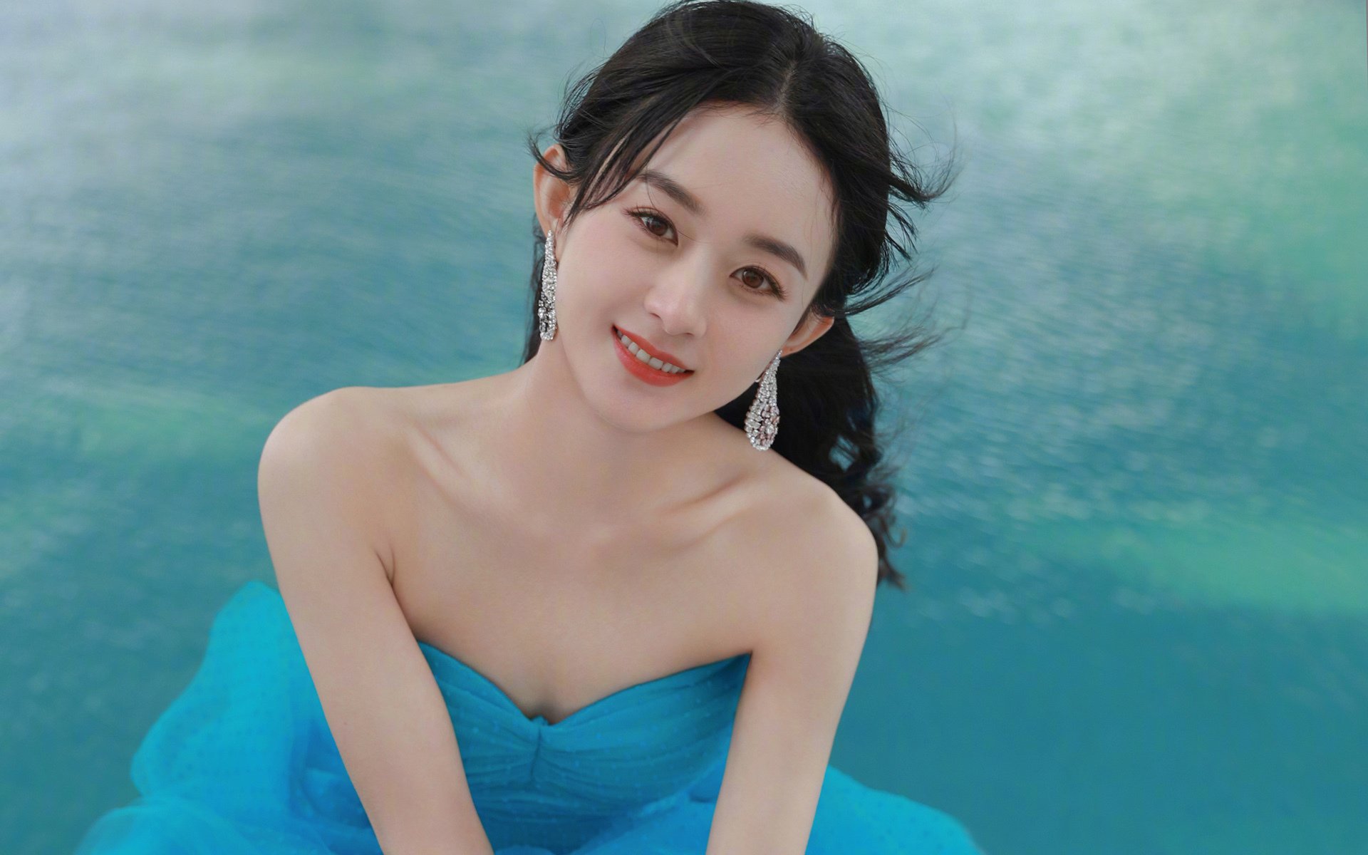 绿茵激战与篮坛风云，意甲焦点对决与森林狼终结奇才的胜利之夜