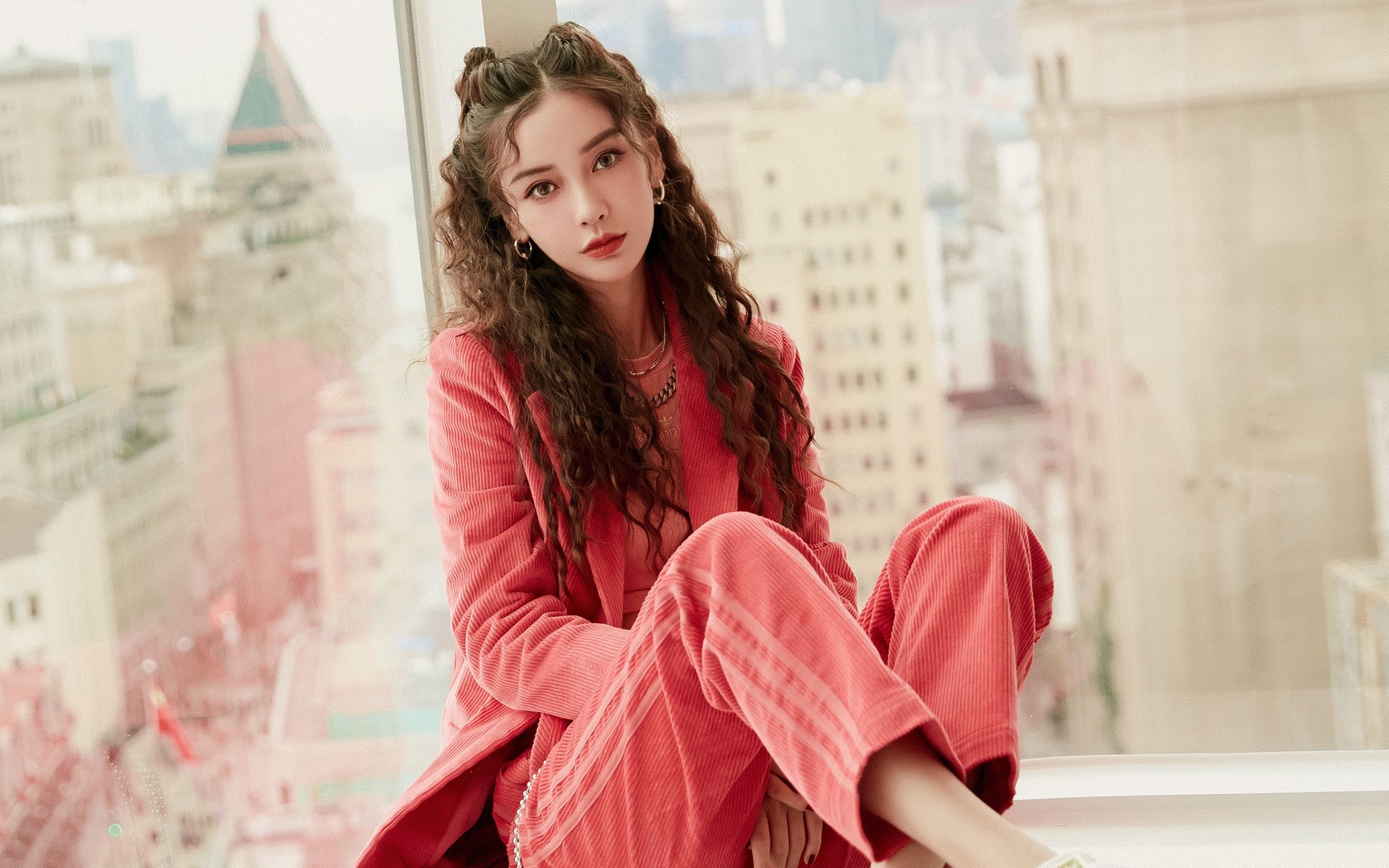 鏖战绿茵，贝蒂斯激战洪都拉斯，姆巴佩生涯之夜光芒四射